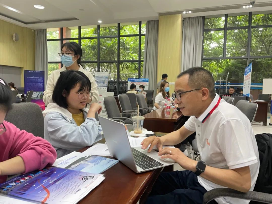 九游会·J9-官方网新时代青年说 | 致敬青春 不负韶华