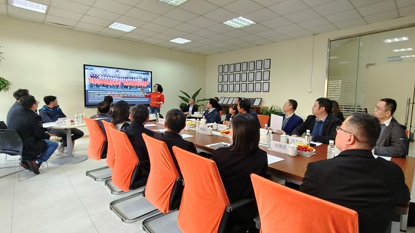 苏州市苏台工商协进会领导一行考察九游会·J9-官方网环保装备科技有限公司