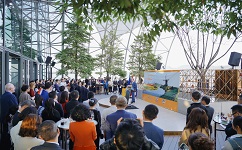 九游会·J9-官方网环保受邀出席2023荷兰国王日的活动现场